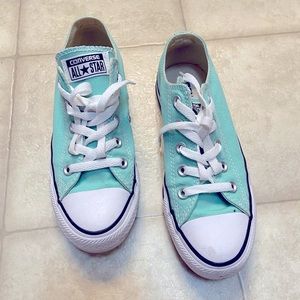 Converse Chucks